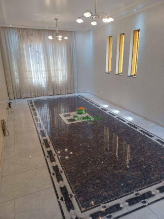 Sobrado com 3 Quartos à Venda, 210 m² em Jardim Avelino - São Paulo