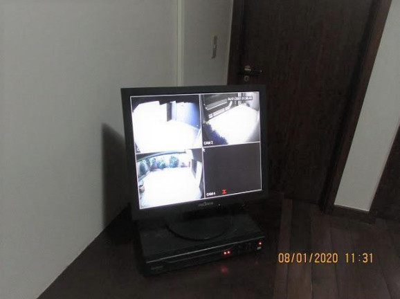 Imagem Sobrado com 4 Quartos à Venda, 405 m² em Quebec - Londrina Imagem Sobrado com 4 Quartos à Venda, 405 m² em Quebec - Londrina