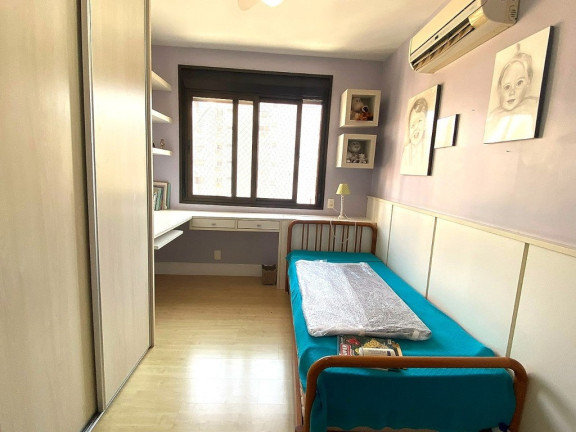Imagem Apartamento com 3 Quartos à Venda, 118 m² em Rio Branco - Porto Alegre Imagem Apartamento com 3 Quartos à Venda, 118 m² em Rio Branco - Porto Alegre