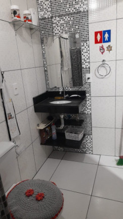 Imagem Casa com 2 Quartos à Venda, 85 m² em Turiaçu - Rio De Janeiro Imagem Casa com 2 Quartos à Venda, 85 m² em Turiaçu - Rio De Janeiro