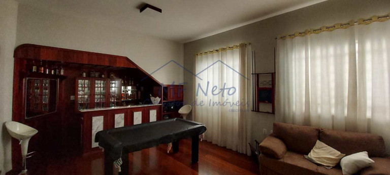 Imagem Casa com 4 Quartos à Venda, 600 m² em Jardim Carlos Gomes - Pirassununga Imagem Casa com 4 Quartos à Venda, 600 m² em Jardim Carlos Gomes - Pirassununga