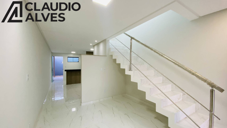 Imagem Casa com 3 Quartos à Venda, 132 m² em Mangabeira - Feira De Santana
