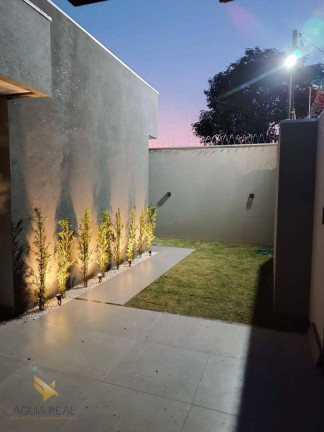 Imagem Casa com 3 Quartos à Venda, 127 m² em Conjunto Parati Ii - Campo Grande Imagem Casa com 3 Quartos à Venda, 127 m² em Conjunto Parati Ii - Campo Grande