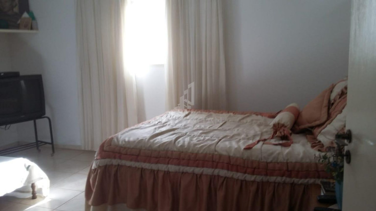 Imagem Imóvel com 3 Quartos à Venda, 340 m² em Loteamento Chácaras Vale Das Garças - Campinas Imagem Imóvel com 3 Quartos à Venda, 340 m² em Loteamento Chácaras Vale Das Garças - Campinas