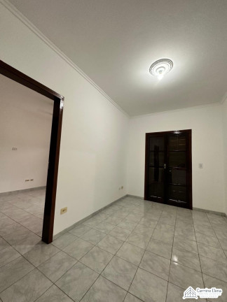 Imagem Sobrado com 4 Quartos para Alugar, 127 m² em Centro - Ubatuba