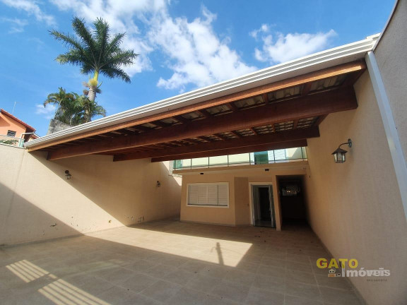 Casa com 4 Quartos à Venda, 261 m² em Colina Maria Luíza (jordanésia) - Cajamar