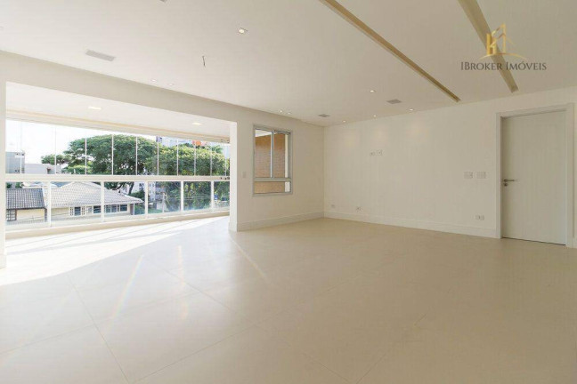 Imagem Apartamento com 4 Quartos à Venda, 158 m² em água Verde - Curitiba Imagem Apartamento com 4 Quartos à Venda, 158 m² em água Verde - Curitiba