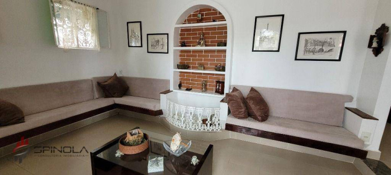 Imagem Casa com 7 Quartos à Venda, 400 m² em Balneário Flórida - Praia Grande Imagem Casa com 7 Quartos à Venda, 400 m² em Balneário Flórida - Praia Grande