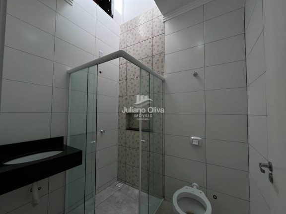 Imagem Casa com 3 Quartos à Venda, 90 m² em Barra Do Sai - Itapoá