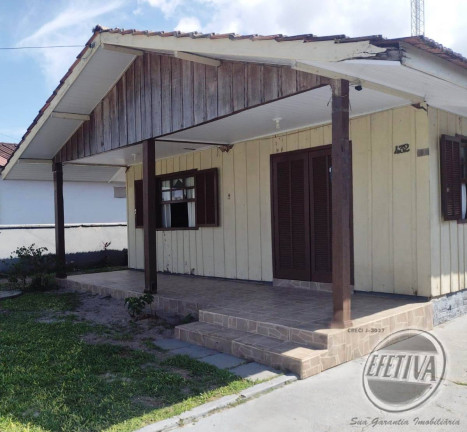Imagem Casa com 2 Quartos à Venda, 375 m² em Piçarras - Guaratuba Imagem Casa com 2 Quartos à Venda, 375 m² em Piçarras - Guaratuba