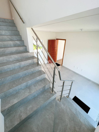 Imagem Sobrado com 3 Quartos à Venda, em Itacolomi - Balneário Piçarras Imagem Sobrado com 3 Quartos à Venda, em Itacolomi - Balneário Piçarras