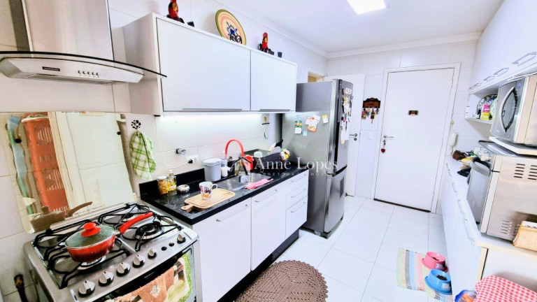 Imagem Apartamento com 2 Quartos à Venda, 112 m² em Gonzaga - Santos Imagem Apartamento com 2 Quartos à Venda, 112 m² em Gonzaga - Santos