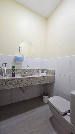 Imagem Casa com 4 Quartos à Venda, 1.600 m² em Flores - Manaus Imagem Casa com 4 Quartos à Venda, 1.600 m² em Flores - Manaus
