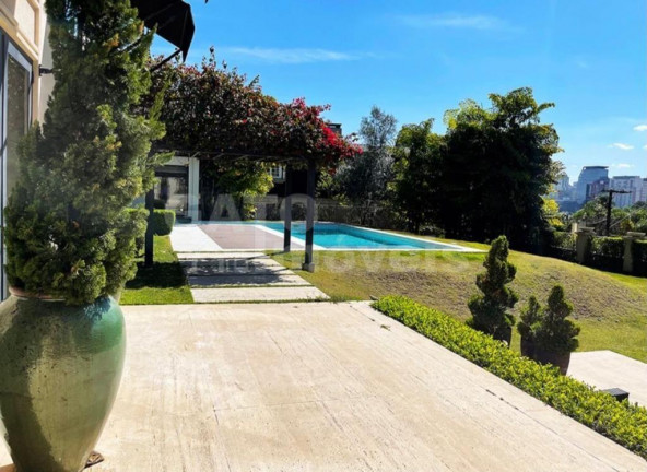 Imagem Casa com 4 Quartos à Venda, 1.024 m² em Alphaville Residencial Um - Barueri