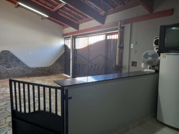 Imagem Casa com 3 Quartos à Venda, 268 m² em Jardim Treviso - Pirassununga Imagem Casa com 3 Quartos à Venda, 268 m² em Jardim Treviso - Pirassununga