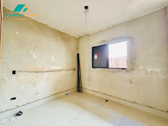 Imagem Casa com 3 Quartos à Venda, 120 m² em Jundiaizinho (terra Preta) - Mairiporã Imagem Casa com 3 Quartos à Venda, 120 m² em Jundiaizinho (terra Preta) - Mairiporã