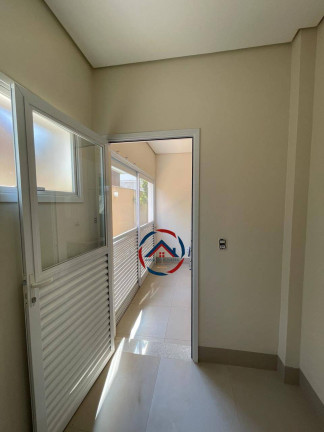 Imagem Casa com 4 Quartos à Venda, 458 m² em Ribeirão Do Lipa - Cuiabá Imagem Casa com 4 Quartos à Venda, 458 m² em Ribeirão Do Lipa - Cuiabá