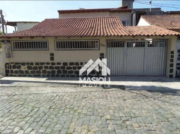Imagem Casa com 5 Quartos à Venda, 234 m² em Ibes - Vila Velha