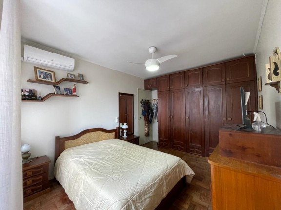 Imagem Imóvel com 3 Quartos à Venda, 122 m² em Auxiliadora - Porto Alegre Imagem Imóvel com 3 Quartos à Venda, 122 m² em Auxiliadora - Porto Alegre