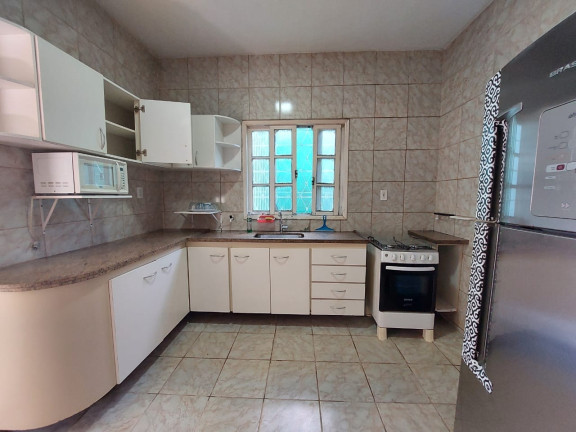 Imagem Casa com 6 Quartos à Venda, 200 m² em Perocão - Guarapari Imagem Casa com 6 Quartos à Venda, 200 m² em Perocão - Guarapari