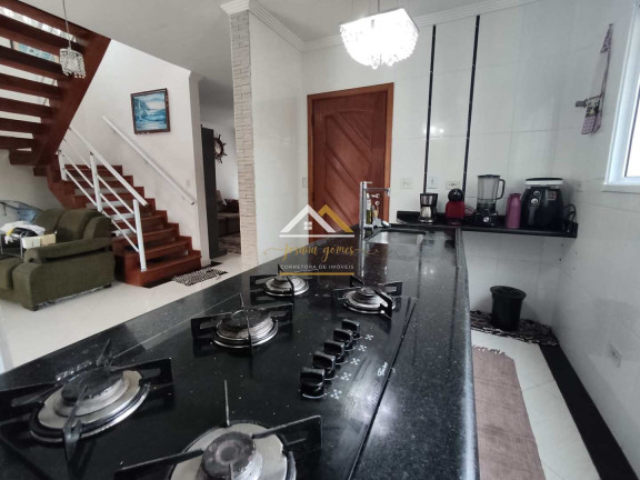 Imagem Casa com 3 Quartos à Venda, 200 m² em Canto Do Forte - Praia Grande Imagem Casa com 3 Quartos à Venda, 200 m² em Canto Do Forte - Praia Grande