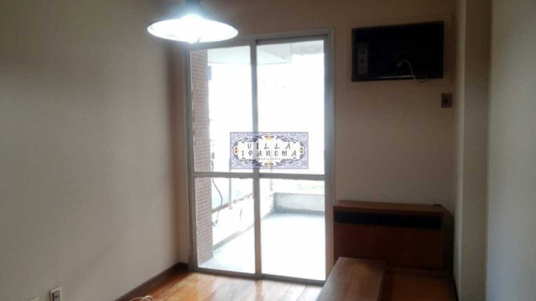 Imagem Apartamento com 3 Quartos à Venda, 134 m² em Tijuca - Rio De Janeiro Imagem Apartamento com 3 Quartos à Venda, 134 m² em Tijuca - Rio De Janeiro