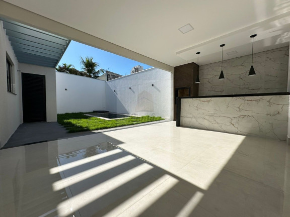 Imagem Casa com 3 Quartos à Venda, 189 m² em Jardim Califórnia - Cuiabá Imagem Casa com 3 Quartos à Venda, 189 m² em Jardim Califórnia - Cuiabá