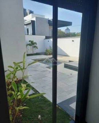 Imagem Casa com 3 Quartos à Venda, 240 m² em Parque Campolim - Sorocaba Imagem Casa com 3 Quartos à Venda, 240 m² em Parque Campolim - Sorocaba