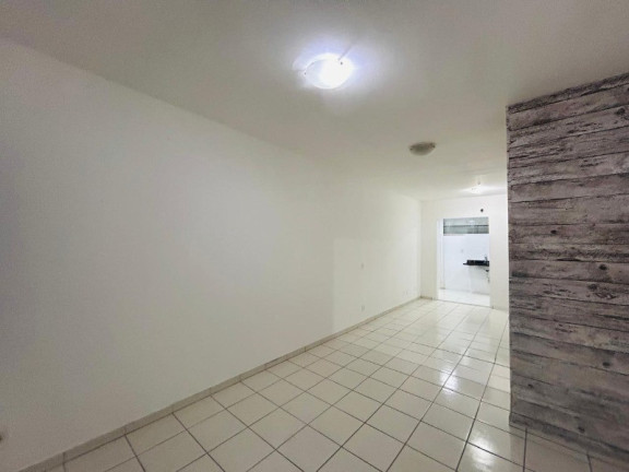 Imagem Casa com 3 Quartos para Alugar ou Temporada, 66 m² em Colina De Laranjeiras - Serra
