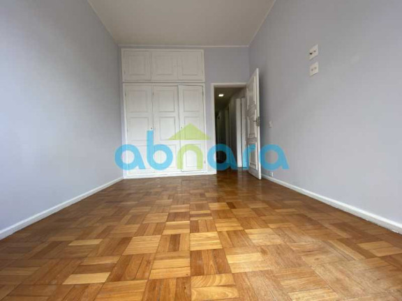 Imagem Apartamento com 4 Quartos à Venda, 215 m² em Copacabana - Rio De Janeiro Imagem Apartamento com 4 Quartos à Venda, 215 m² em Copacabana - Rio De Janeiro