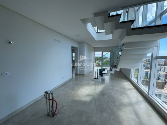 Imagem Apartamento com 4 Quartos à Venda, 212 m² em Barra Do Sai - Itapoá