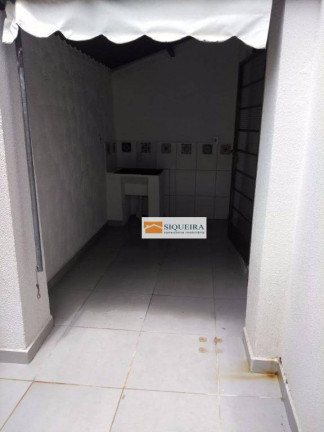 Imagem Casa com 2 Quartos para Alugar, 80 m² em Vila Augusta - Sorocaba Imagem Casa com 2 Quartos para Alugar, 80 m² em Vila Augusta - Sorocaba