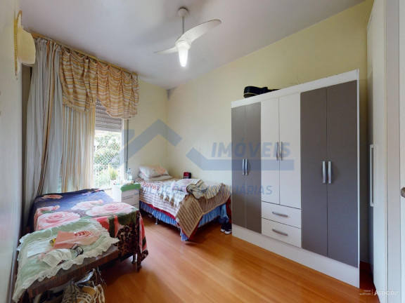 Imagem Apartamento com 3 Quartos à Venda, 80 m² em Petrópolis - Porto Alegre Imagem Apartamento com 3 Quartos à Venda, 80 m² em Petrópolis - Porto Alegre