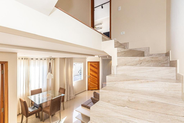 Imagem Casa de Condomínio com 3 Quartos à Venda, 123 m² em São Braz - Curitiba Imagem Casa de Condomínio com 3 Quartos à Venda, 123 m² em São Braz - Curitiba