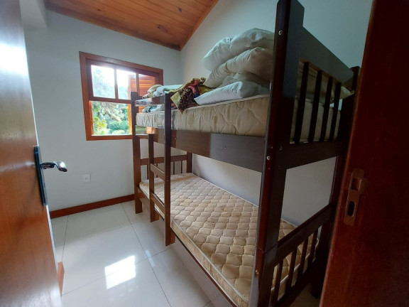 Imagem Casa com 5 Quartos à Venda, 132 m² em Albuquerque - Teresópolis