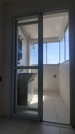 Imagem Apartamento com 2 Quartos à Venda, 64 m² em Capoeiras - Florianópolis