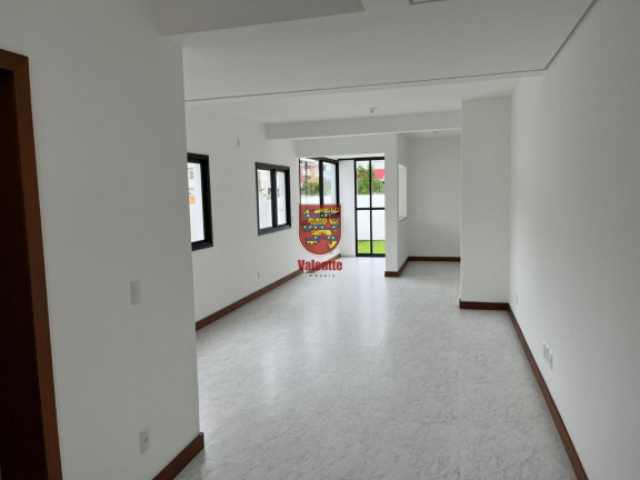 Imagem Casa com 3 Quartos à Venda, 150 m² em Ribeirão Da Ilha - Florianópolis Imagem Casa com 3 Quartos à Venda, 150 m² em Ribeirão Da Ilha - Florianópolis