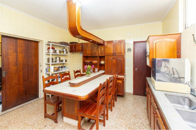 Imagem Casa com 7 Quartos à Venda, em Granja Julieta - São Paulo Imagem Casa com 7 Quartos à Venda, em Granja Julieta - São Paulo