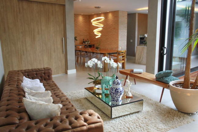 Imagem Sobrado com 3 Quartos à Venda, 239 m² em Swiss Park - Campinas Imagem Sobrado com 3 Quartos à Venda, 239 m² em Swiss Park - Campinas