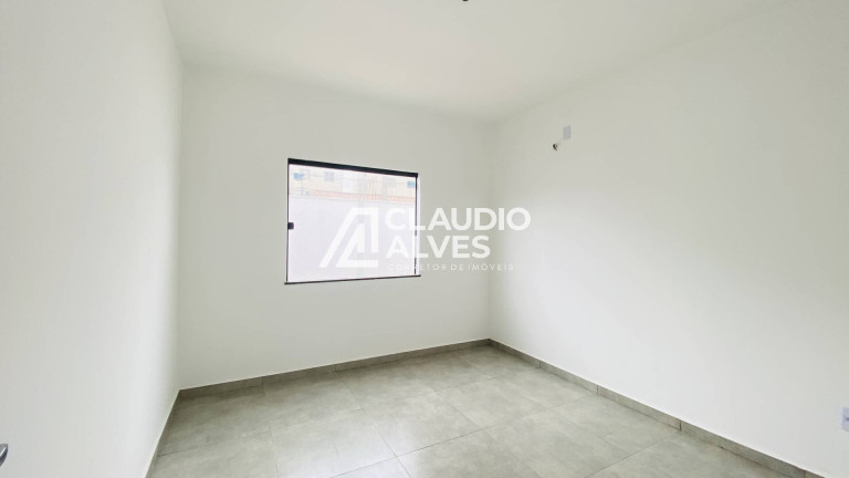 Imagem Casa com 2 Quartos à Venda, 52 m² em Mangabeira - Feira De Santana Imagem Casa com 2 Quartos à Venda, 52 m² em Mangabeira - Feira De Santana