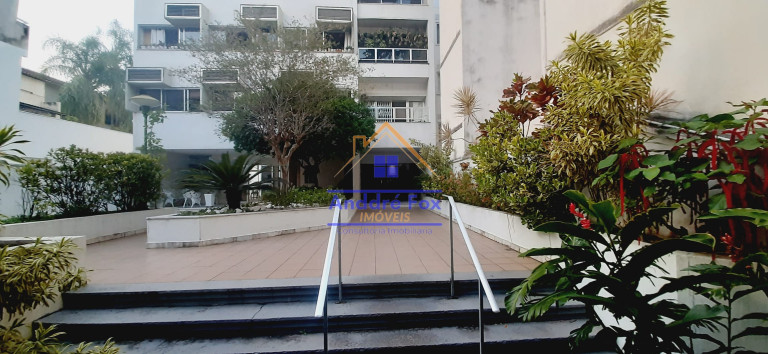 Imagem Apartamento com 3 Quartos à Venda, 130 m² em Grajaú - Rio De Janeiro Imagem Apartamento com 3 Quartos à Venda, 130 m² em Grajaú - Rio De Janeiro