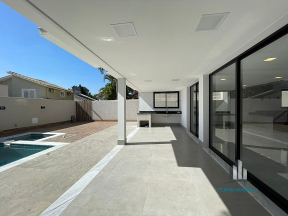 Imagem Casa com 3 Quartos à Venda, 310 m² em Residencial Tres (alphaville) - Santana De Parnaíba Imagem Casa com 3 Quartos à Venda, 310 m² em Residencial Tres (alphaville) - Santana De Parnaíba