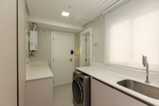 Imagem Apartamento com 3 Quartos à Venda, 164 m² em Pioneiros - Balneário Camboriú Imagem Apartamento com 3 Quartos à Venda, 164 m² em Pioneiros - Balneário Camboriú