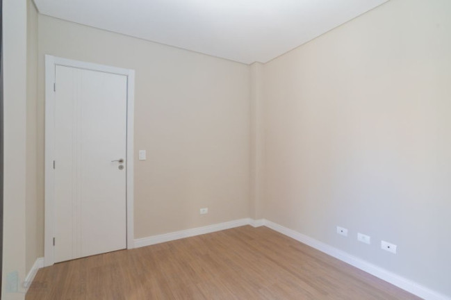 Imagem Casa de Condomínio com 3 Quartos à Venda, 125 m² em água Verde - Curitiba Imagem Casa de Condomínio com 3 Quartos à Venda, 125 m² em água Verde - Curitiba