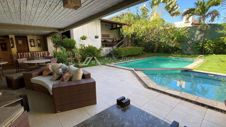 Imagem Casa com 4 Quartos à Venda, 450 m² em Papicu - Fortaleza Imagem Casa com 4 Quartos à Venda, 450 m² em Papicu - Fortaleza