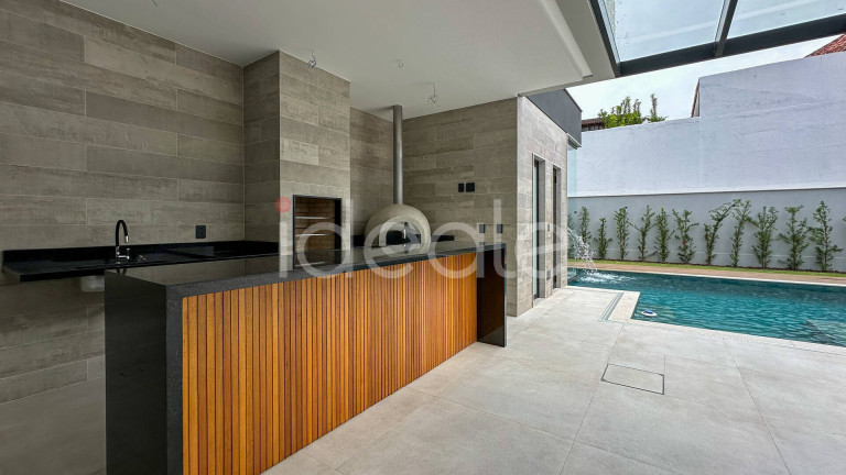 Imagem Casa de Condomínio com 5 Quartos à Venda,  em Barra Da Tijuca - Rio De Janeiro