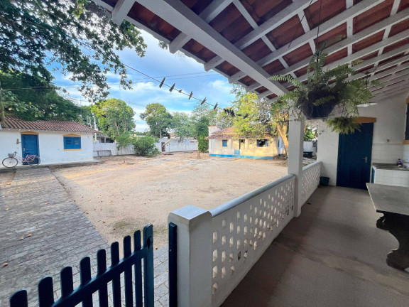 Imagem Casa com 8 Quartos à Venda, em Balneario São Pedro - São Pedro Da Aldeia Imagem Casa com 8 Quartos à Venda, em Balneario São Pedro - São Pedro Da Aldeia