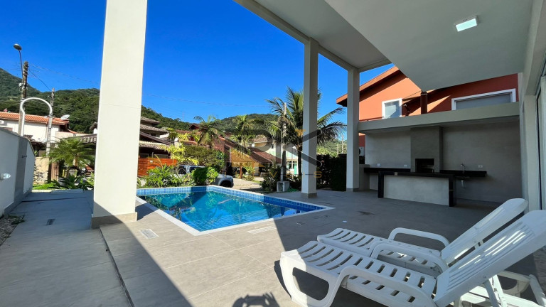 Imagem Casa de Condomínio com 4 Quartos à Venda, 500 m² em Horto Florestal - Ubatuba Imagem Casa de Condomínio com 4 Quartos à Venda, 500 m² em Horto Florestal - Ubatuba