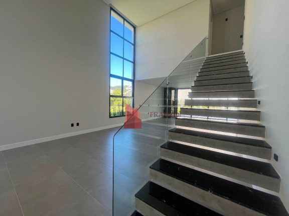 Imagem Casa com 5 Quartos à Venda, 382 m² em Praia Brava - Itajaí Imagem Casa com 5 Quartos à Venda, 382 m² em Praia Brava - Itajaí