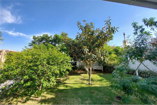 Imagem Casa com 4 Quartos à Venda, em Jurerê Internacional - Florianópolis Imagem Casa com 4 Quartos à Venda, em Jurerê Internacional - Florianópolis